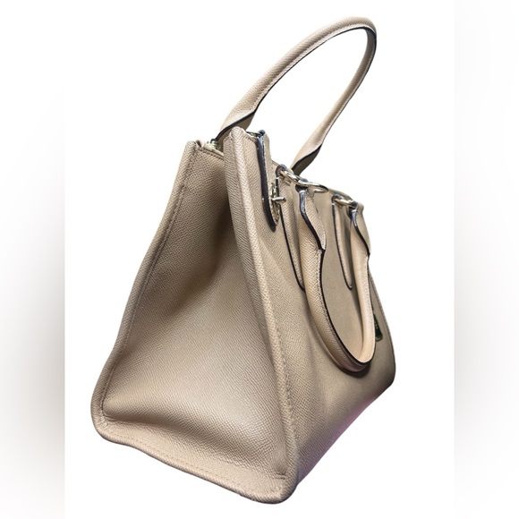 COACH Crosby Linud Beige Crossgrain leather Carryall Crossbody Bag!🔥 - Picture 4 of 10